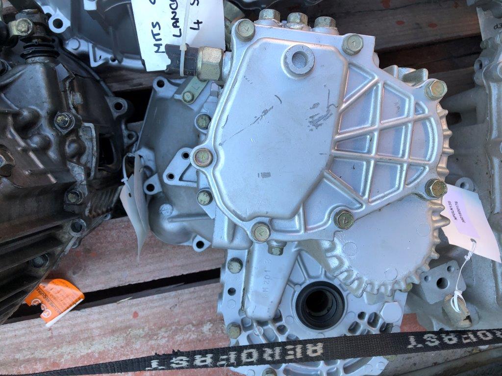 Mitsubishi Lancer CA 4 speed FWD Gearbox - Image 2