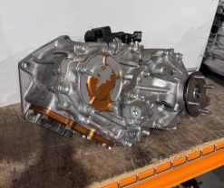 Alternative view of Toyota Landcruiser Part-time Electronic Shift HDJ79 Transfer NEW!